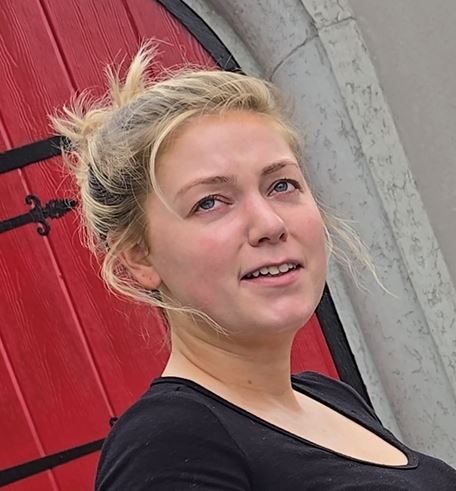 (AI DEEPFAKE) See through haul - AI & HQ CANDID PICTURES - The Original